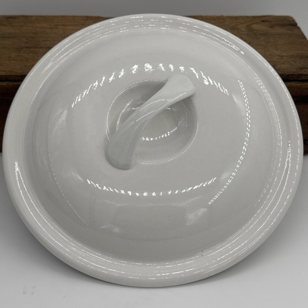 Corelle Coordinates 8.5 Inch White 1.5 Qt. Stoneware Casserole LID ONLY Vintage